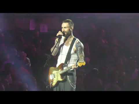 "Cigarettes" Maroon 5@Madison Square Garden New York 11/20/25