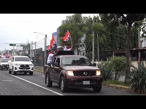 Managua despertó con un estruendo patriótico anunciando el mes patrio