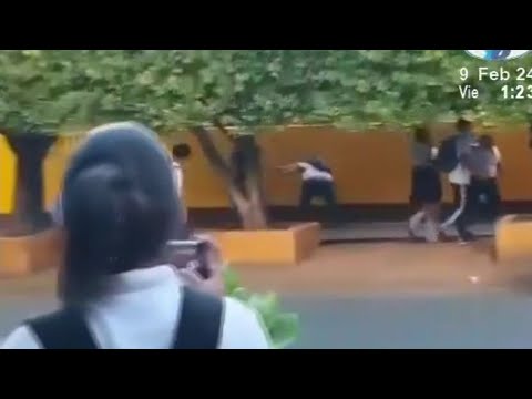 Estudiante es atacado con un arma blanca a la salida de su colegio