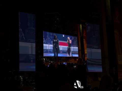 Naiara y Abraham Mateo cantan juntos en Zaragoza “Tienes que saber”