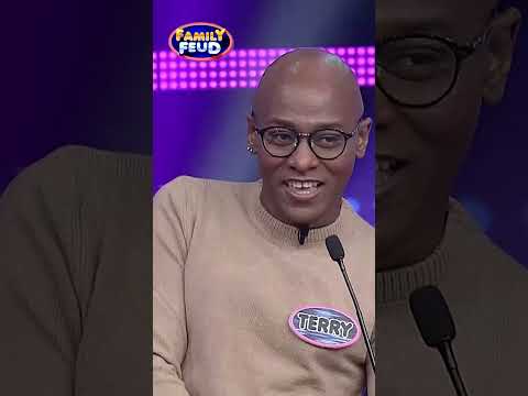 Kahit nanay ko, iiwanan ko! #shorts | Family Feud