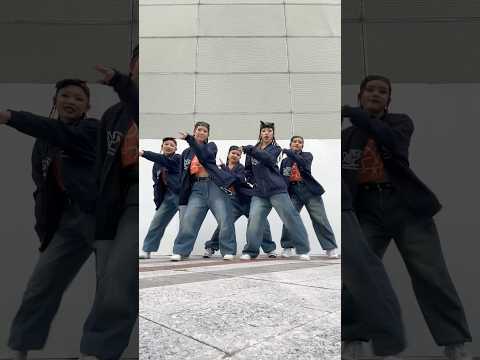 ダンスチームの仲間たちとコンテスト直後にTikTokで流行りのダンス踊ってみた♪#shorts