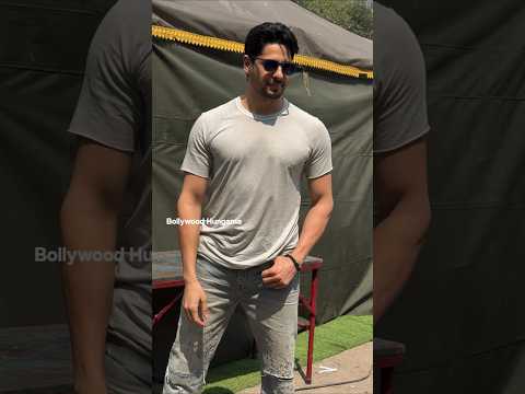 😎 HANDSOME HUNK #sidharthmalhotra clicked on the sets of his shoot #shorts #bollywood