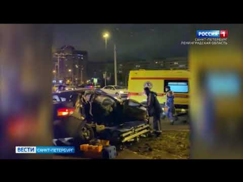 Несколько автомобилей пострадали во время погони за элитным внедорожником