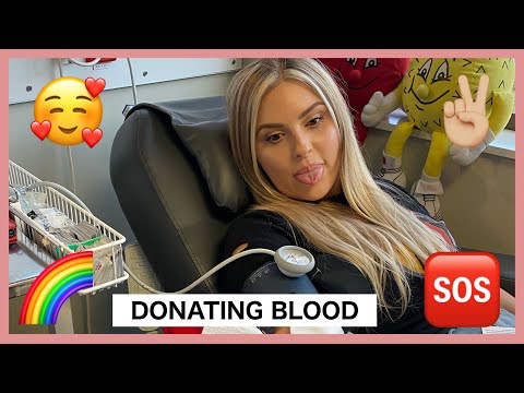 new glasses & donating blood ? Vlog 673