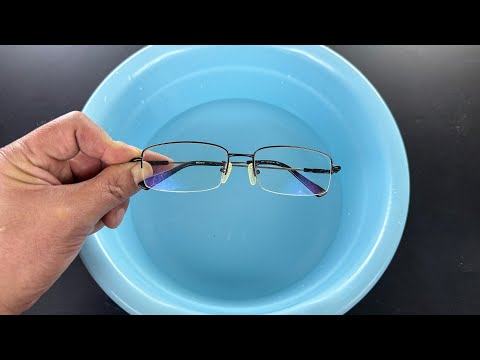 把眼镜放水里泡一泡，真的厉害了，一年省下不少钱，这方法太棒了