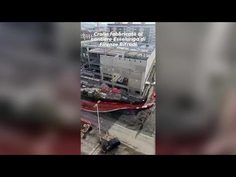 Il video dopo il crollo nel cantiere dell’Esselunga a Firenze, il testimone: «Si è sentito un...