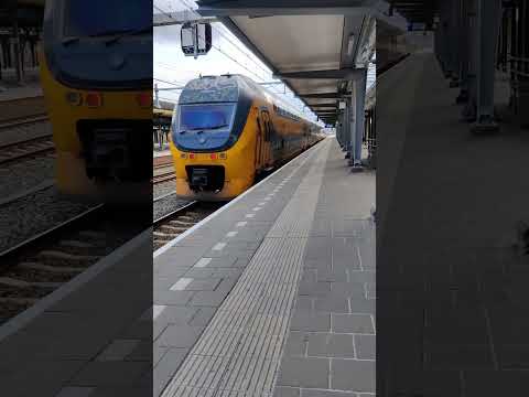 NS VIRMm 9423 departing from 's Hertogenbosch