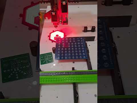 Pick and plase машинка
