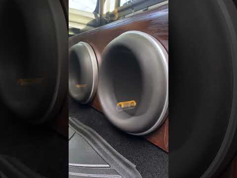 JL w7 8” - Put On #automobile #jlaudiow7 #caraudio #subwoofer #bass #carstereo #speaker