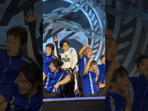 CEREMONY 3🐹🐱❤️#hanjisung #hyunjin #straykids #skz #ceremony #concert #tour #shorts #viral