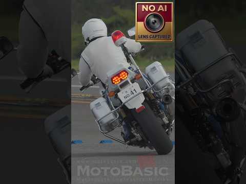 Slalom Master Police Motorcycle Rodeo Gymkhana Honda CB1300 Flawless Maneuver Instructor 2021