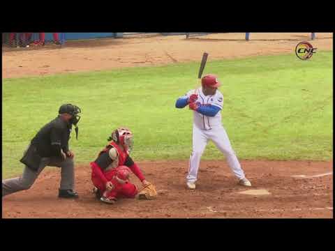 Alazanes barren al equipo de béisbol de Santiago de Cuba