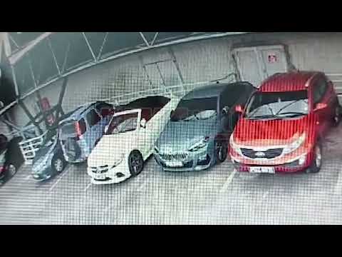 A Mercedes-Benz was broken into at the Gulf City Mall tenant car park on Thursday 25th April, 2024.