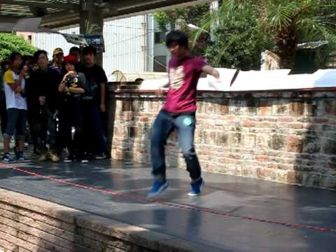 Bboying with Reggae