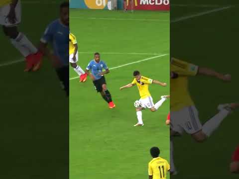 Otra vez se cruzan  en el mundial #futbol #siuuuuu #reels #realmadrid #uruguay #colombia #mundiald