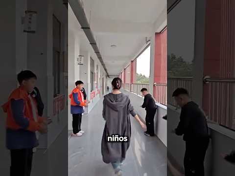 Nadie Hizo Caso A Esta Nueva Maestra 😢