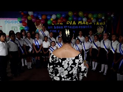 Estudiantes honran al maestro nicaragüense con concierto simultáneo