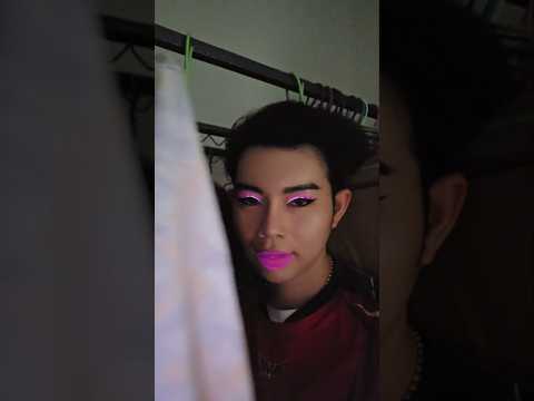 เยี่ยมห้องแฟนคลับขันติตลก