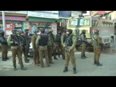 Kashmir rebels kill Indian soldiers in Srinagar