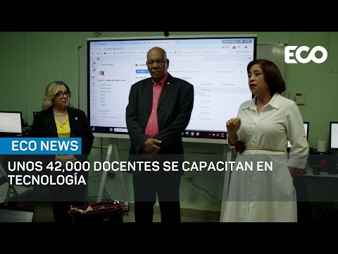 Más de 40 mil docentes se capacitan previo al inicio de clases  | #EcoNews