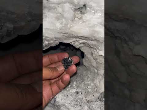 #gemquality #crystals #stone #quartz #gemstones #nature #quartzcrystals #naturalamethyst #jewellery