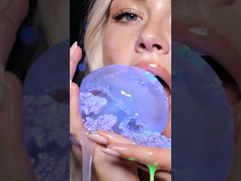 NEON JELLYFISH 🪼 #mukbang #aiasmr #eating #aigenerated #oddlysatisfying #jellyfish #neon