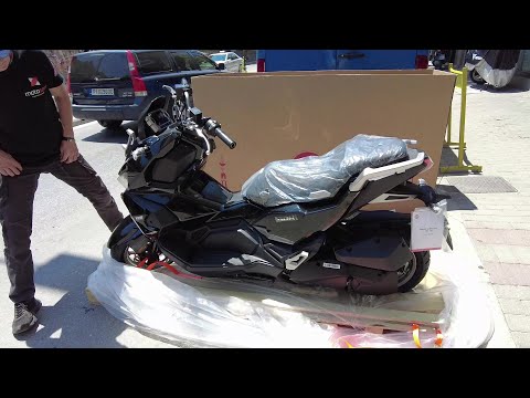 unboxing new 2023 SYM ADX 125cc scooter black color