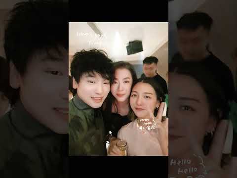 Vicky生日Party歡樂篇 4#從晚上8:30～早上6:00傑克體力超支聲音都沙啞了呀！#為甚麼妳們還是依然聲音高亢體力充沛呢！🥰