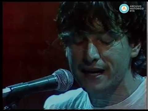 “La Página del Rock”: canta en vivo Antonio Birabent, 1996 (fragmento)