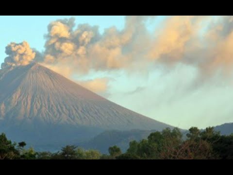 Explosión en volcán San Cristóbal de Nicaragua