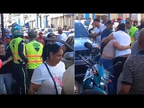 Tremendo lio se armo con agentes de la Digesett, video accidente motorista | Echando El Pulso