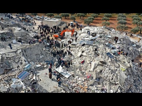 Continúan las tareas de rescate en Siria y Turquía, tras el terremoto que dejó más de 10.000 muertos