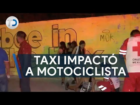 Taxi con mujeres menores impactó a motociclista; hubo lesionados