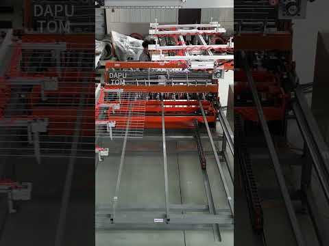 Automatic wire mesh stacking system