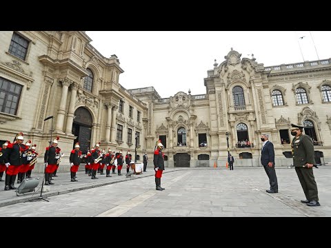 Presidente Sagasti lidera su última ceremonia de Cambio de Guardia en Palacio de Gobierno