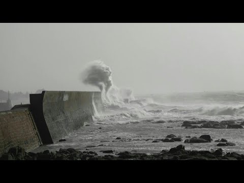 Tempête Nelson: forte houle sur la côte du Finistère | AFP