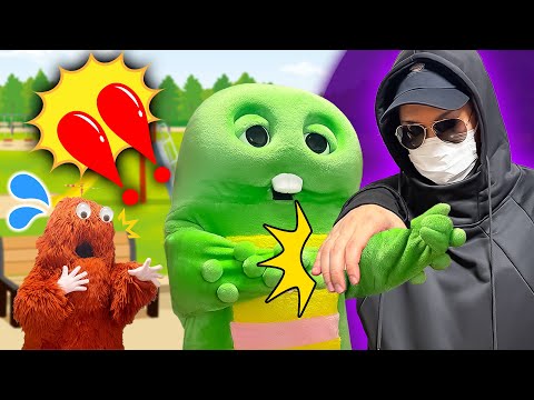 ガチャピンが誘拐(ゆうかい)された！！？防犯ブザー・SOSのハンドサイン・行ってはいけない場所を知っておこう！#教養 #防犯