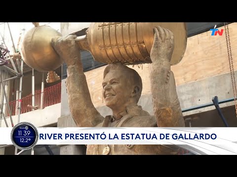 RIVER PRESENTÓ LA ESTATUA DE GALLARDO I Mercedes Savall, escultora Fue el DT más grande de River