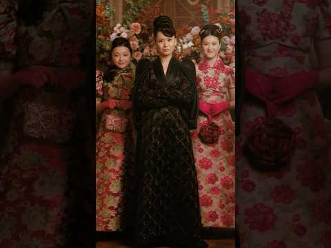 Lady Penwood and her two daughters are the perfect image of grace, so she says.