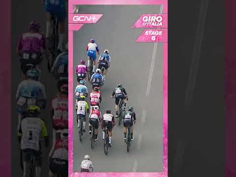 Fernando Gaviria, otra decepción en el Giro de Italia: sancionado en la etapa 6 #shorts