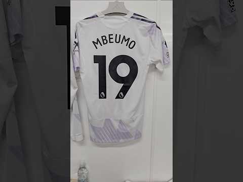 Inside The Dressing Room 👀