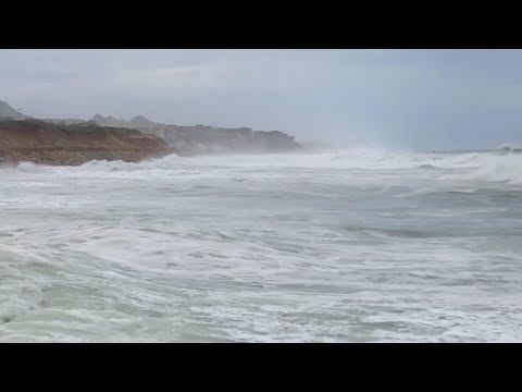 Powerful Hurricane Hilary heads for Mexico's Baja California