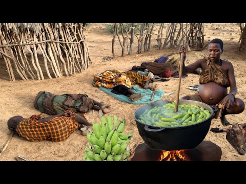 Unbelievable African Desert Life 🏜️ How 3 Co-Wives Cook Traditional African Food for 29 Children