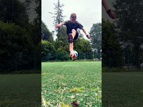 How many Tricks can you count in 21 seconds? 😏⚽️