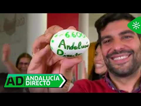 Andalucía Directo | Los vecinos de Aldeaquemada, en Jaén, pintan los huevos para La Cuca