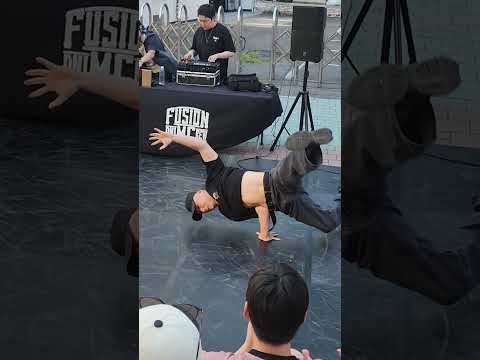 Kpop&amp;JHKTV]<strong>Fusion</strong> Mc hongdae Bboy 퓨전엠시 홍대비보이 #쇼츠 #shorts