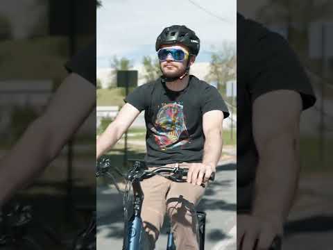 We've got a knack to relax 🎶 😎 #shorts #magnumbikes #jigglejiggle #ebike