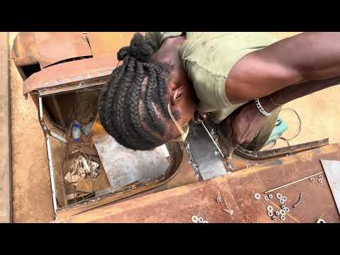 Just want to start the welding of the iner part of the roof of my home made super car 🚘 guy pls sub🙏