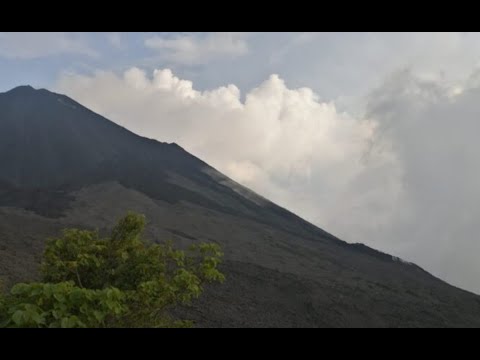 Continúan visitas al Volcán de Pacaya